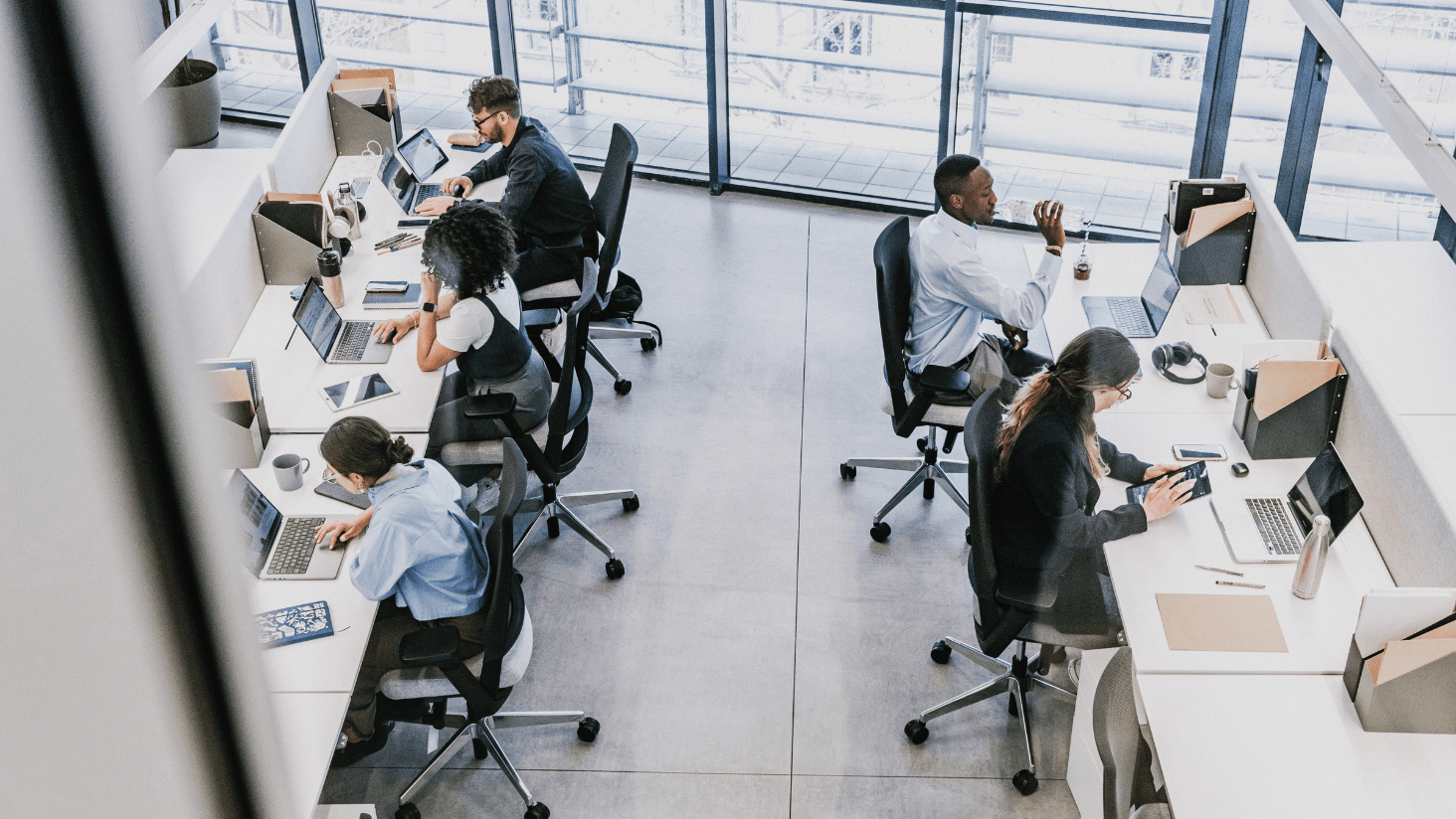 Entry-Level Jobs in Qatar: Sectors Hiring Youth